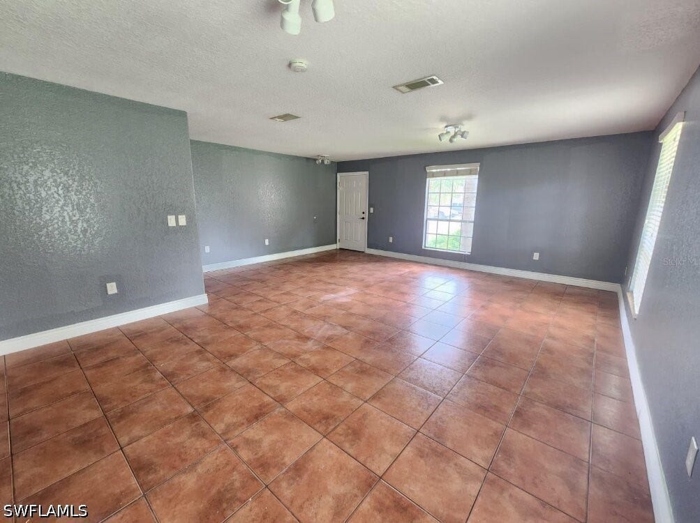 416 BANYON TREE CIR, Maitland, FL 33331