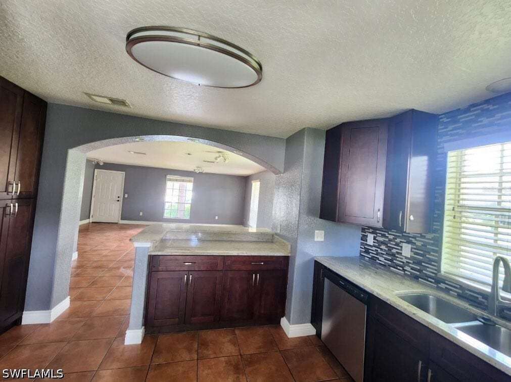 416 BANYON TREE CIR, Maitland, FL 33331