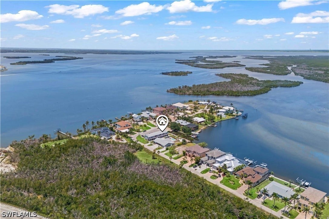 12200/12210 Shoreview Drive, Matlacha, FL 33993