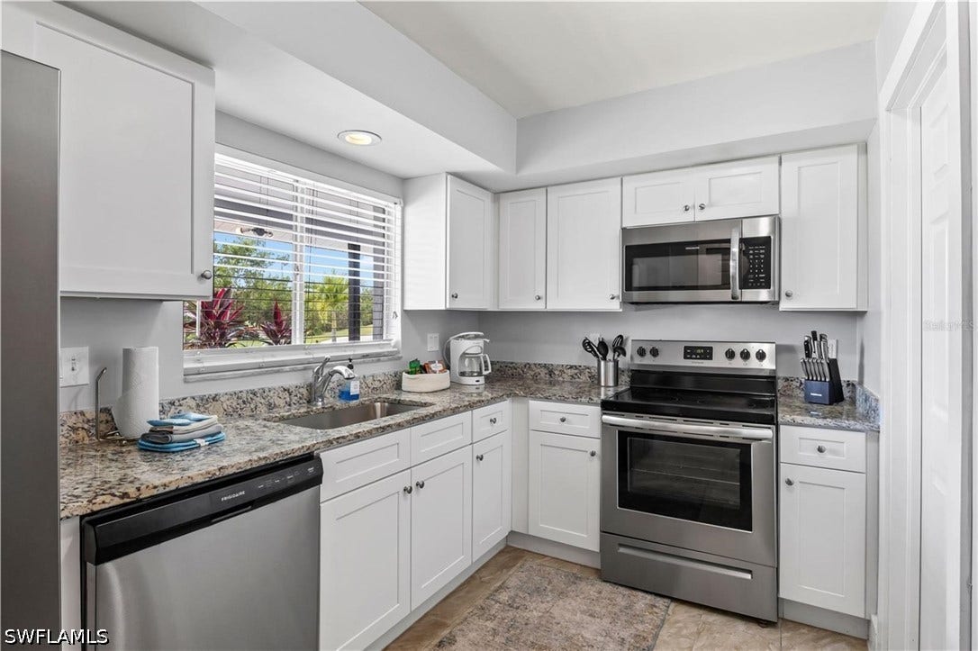 12200/12210 Shoreview Drive, Matlacha, FL 33993