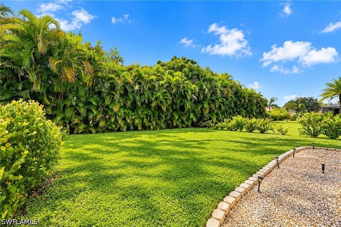 21572 Brixham Run Loop, Estero, FL 33928