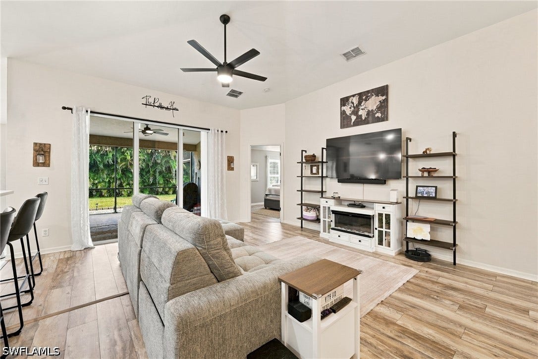 21572 Brixham Run Loop, Estero, FL 33928