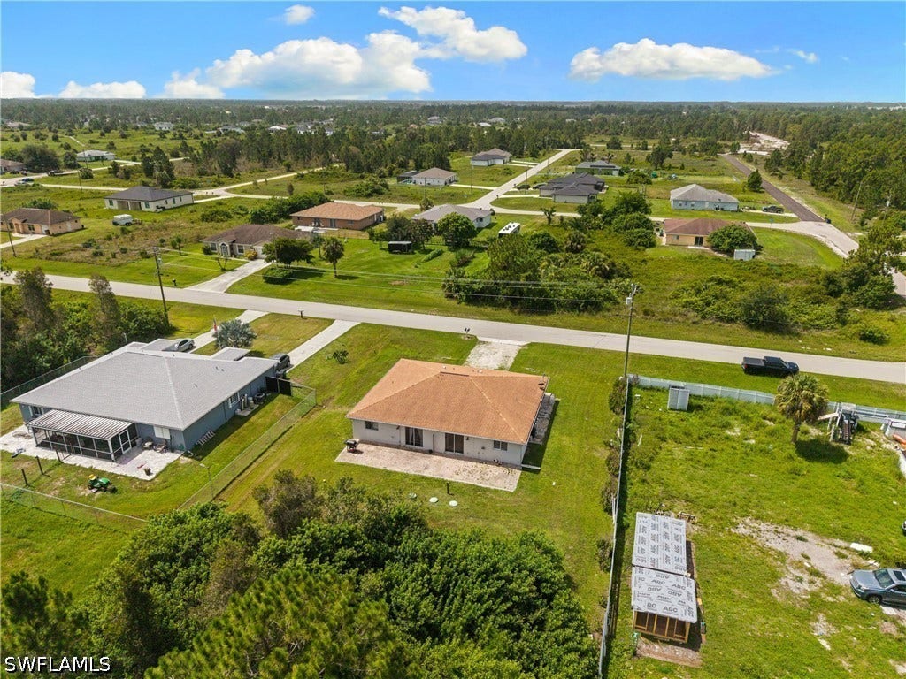 909/911 Jaguar Boulevard, Lehigh Acres, FL 33974 909/911 Jaguar Boulevard, Lehigh Acres, FL 33974