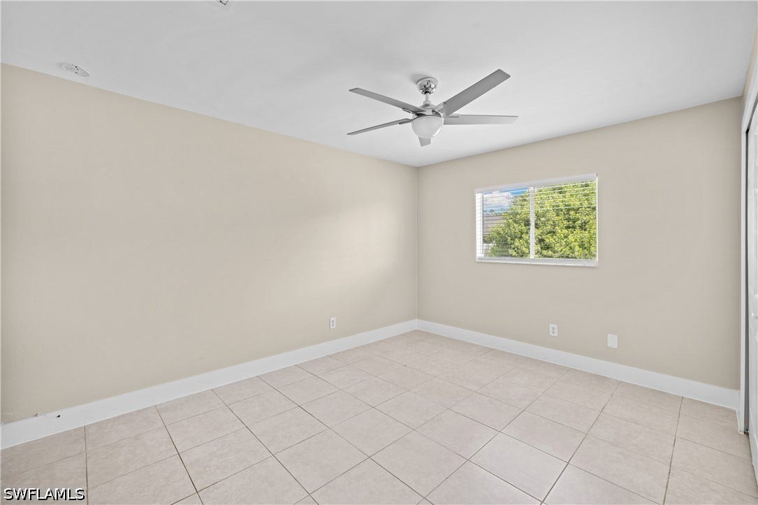 909/911 Jaguar Boulevard, Lehigh Acres, FL 33974 909/911 Jaguar Boulevard, Lehigh Acres, FL 33974