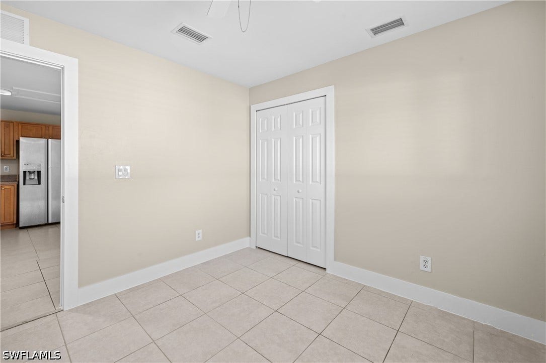 909/911 Jaguar Boulevard, Lehigh Acres, FL 33974 909/911 Jaguar Boulevard, Lehigh Acres, FL 33974