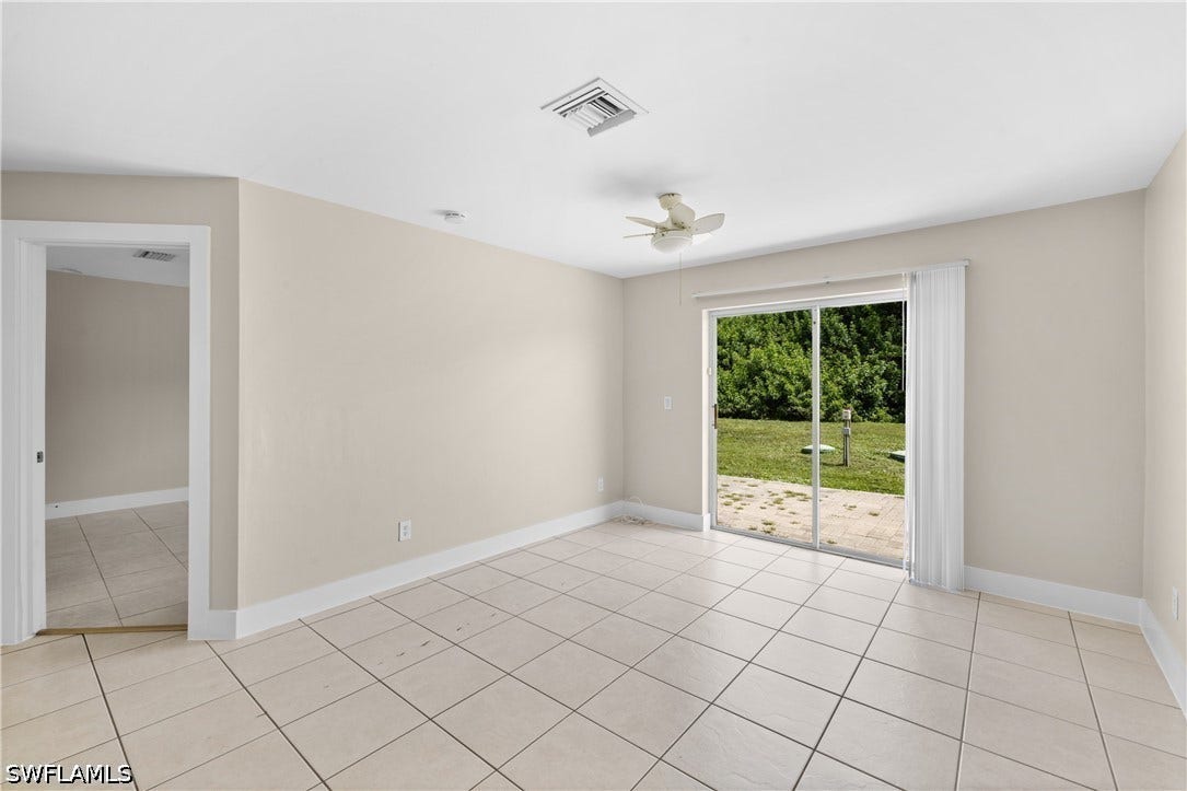 909/911 Jaguar Boulevard, Lehigh Acres, FL 33974 909/911 Jaguar Boulevard, Lehigh Acres, FL 33974