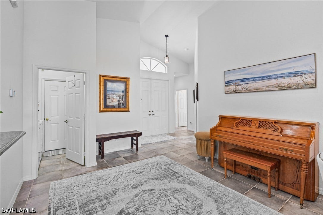 9290 Springview Loop, Estero, FL 33928