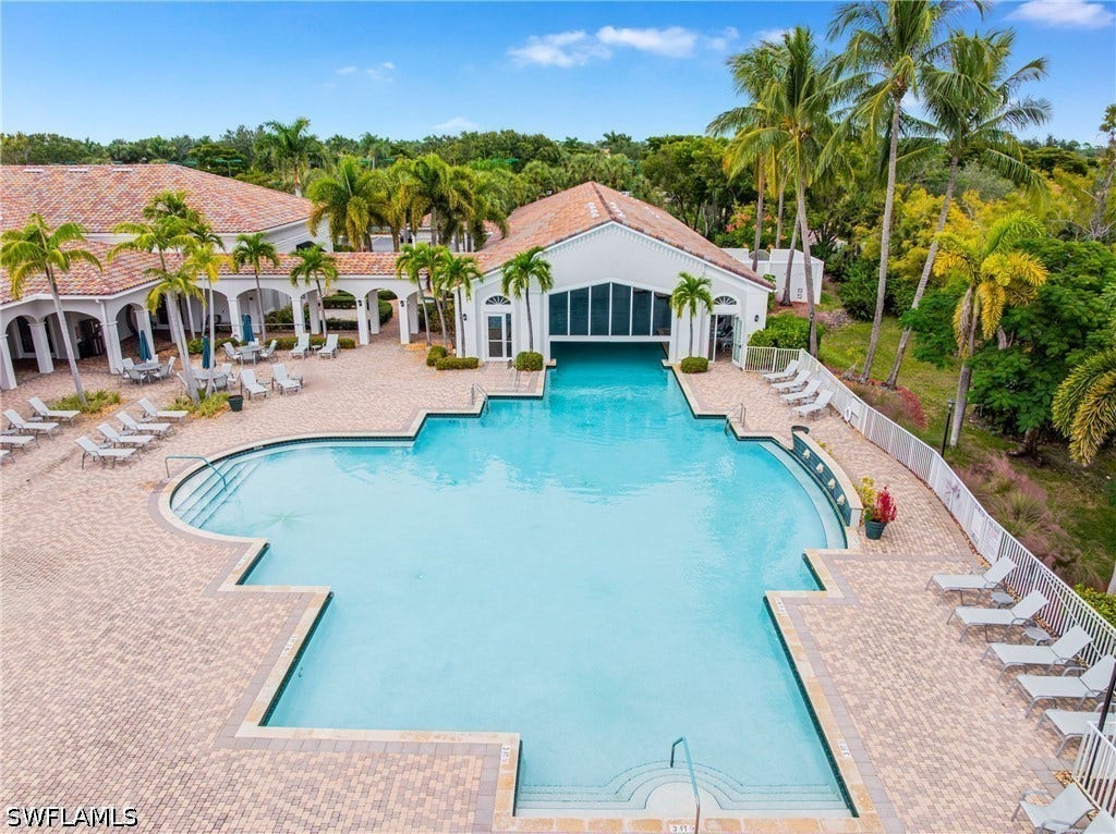 9290 Springview Loop, Estero, FL 33928