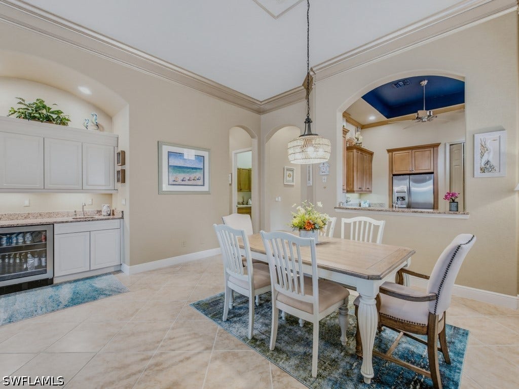 5765 Mango Circle, Naples, FL 34110