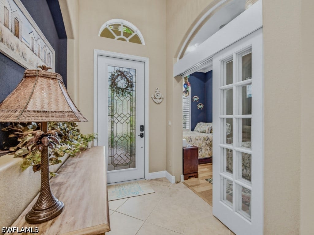 5765 Mango Circle, Naples, FL 34110