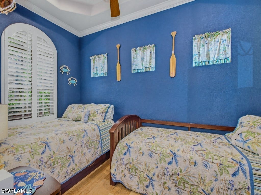 5765 Mango Circle, Naples, FL 34110