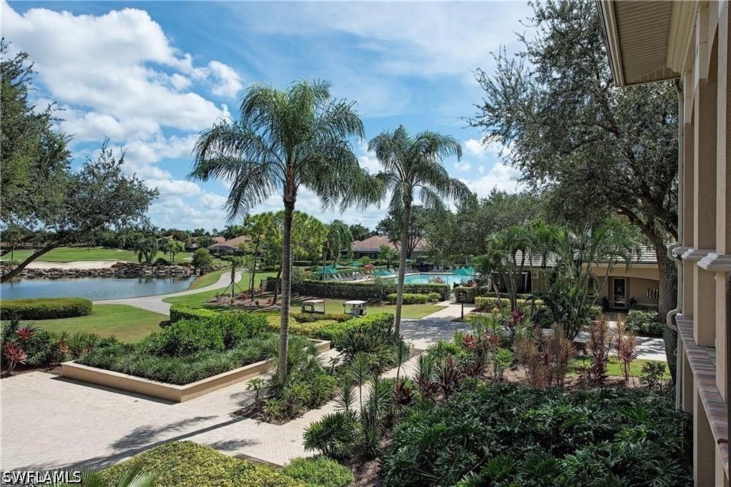 5765 Mango Circle, Naples, FL 34110