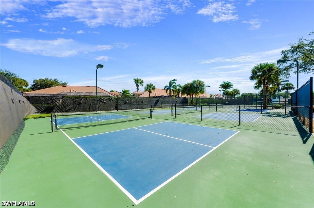 5765 Mango Circle, Naples, FL 34110