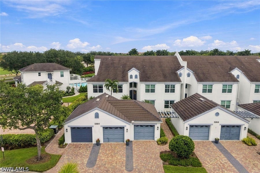 Property photo for 5964 Sand Wedge Lane, #305, Naples, FL