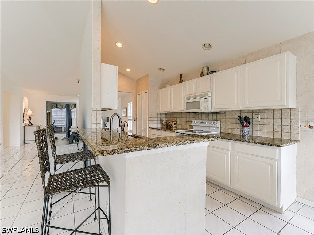 23511 Sandycreek Terrace, #1110, Estero, FL 34135 23511 Sandycreek Terrace, #1110, Estero, FL 34135