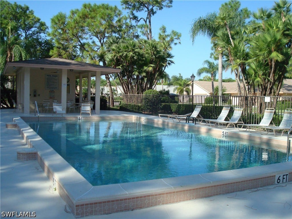 A second pool is located at the beginning of the Fox Glen community.  It, too, is for the exclusive use of Fox Glen residents and guests.