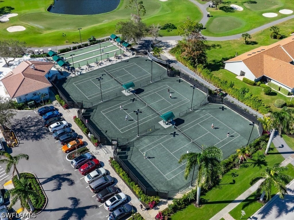 Har-Tru tennis courts and bocce courts at Foxfire clubhouse.