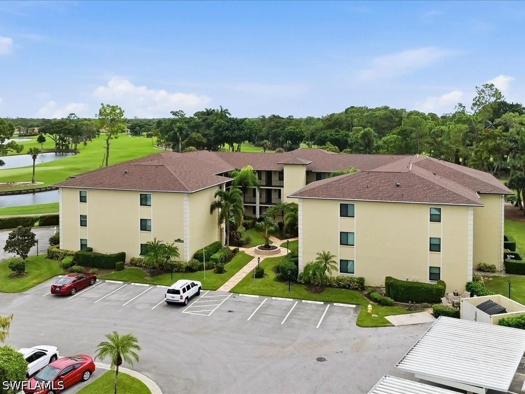 Building has ample owner and guest parking.