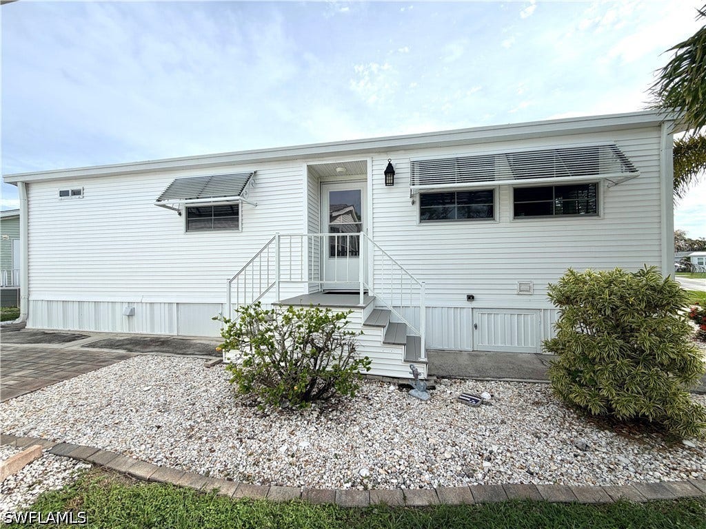 4580 Slash Pine Way E, Estero, FL 33928