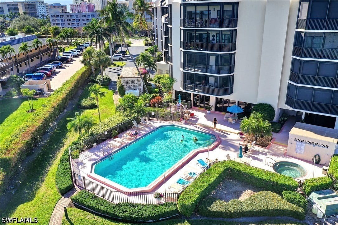 961 Collier Court, #P09, Marco Island, FL 34145