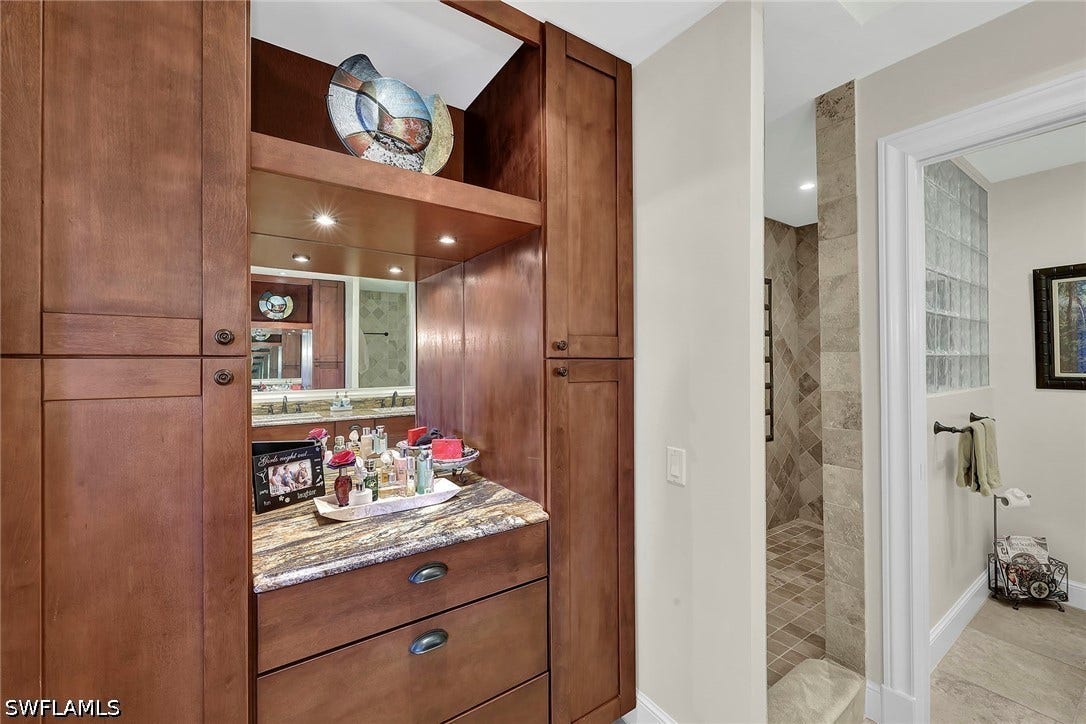 961 Collier Court, #P09, Marco Island, FL 34145