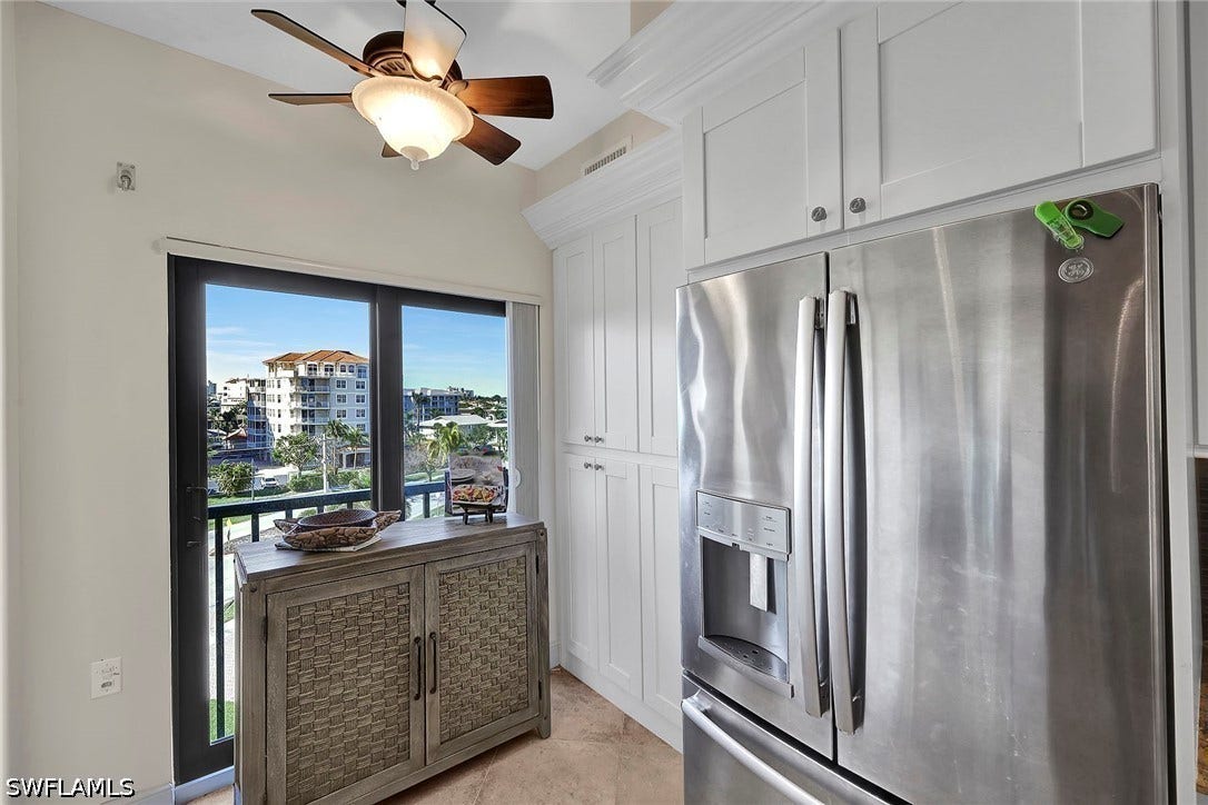 961 Collier Court, #P09, Marco Island, FL 34145