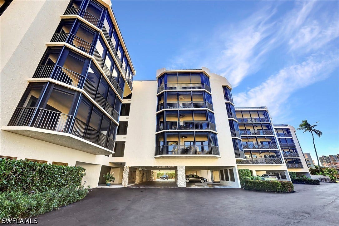 961 Collier Court, #P09, Marco Island, FL 34145