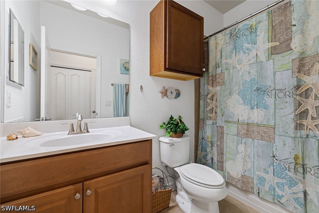 3837 Ruby Way, Naples, FL 34114
