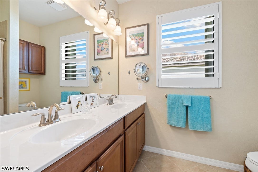 3837 Ruby Way, Naples, FL 34114