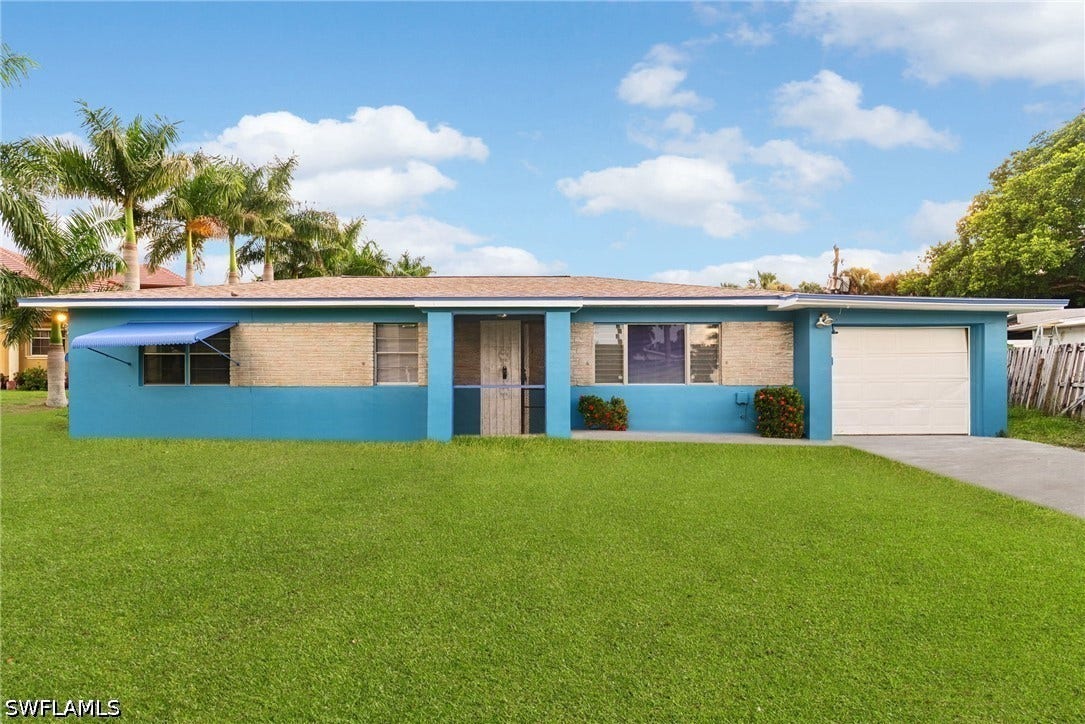 2055 Maravilla Circle, Fort Myers, FL 33901