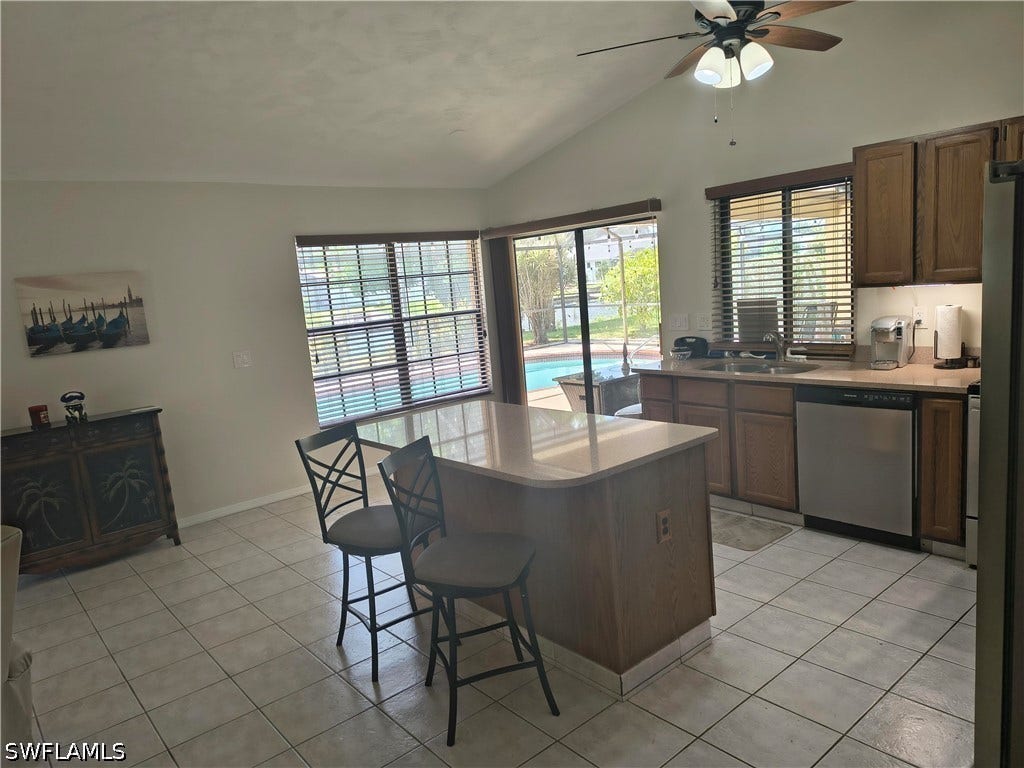 2306 SE 8th Street, Cape Coral, FL 33990