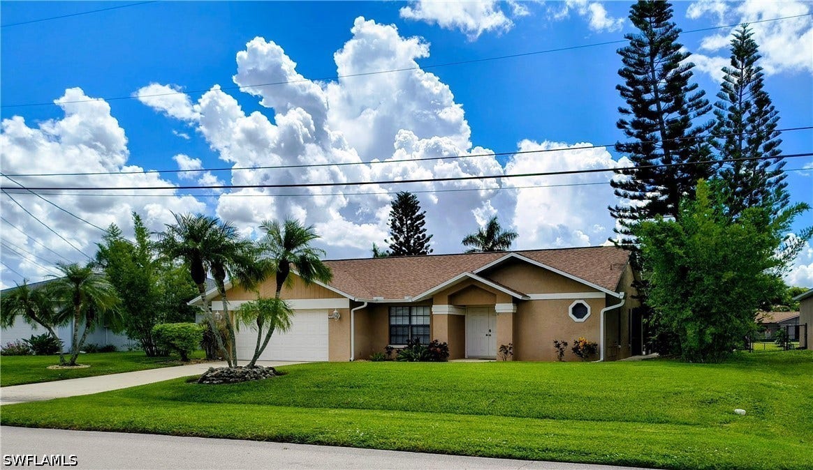 2306 SE 8th Street, Cape Coral, FL 33990