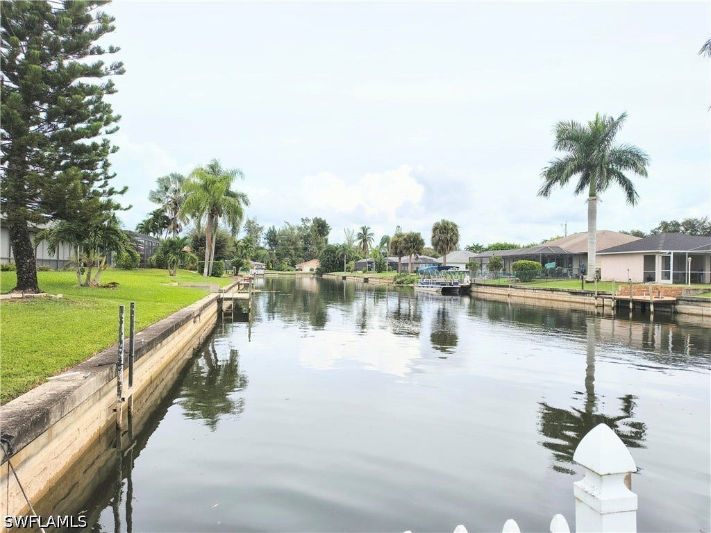 2306 SE 8th Street, Cape Coral, FL 33990