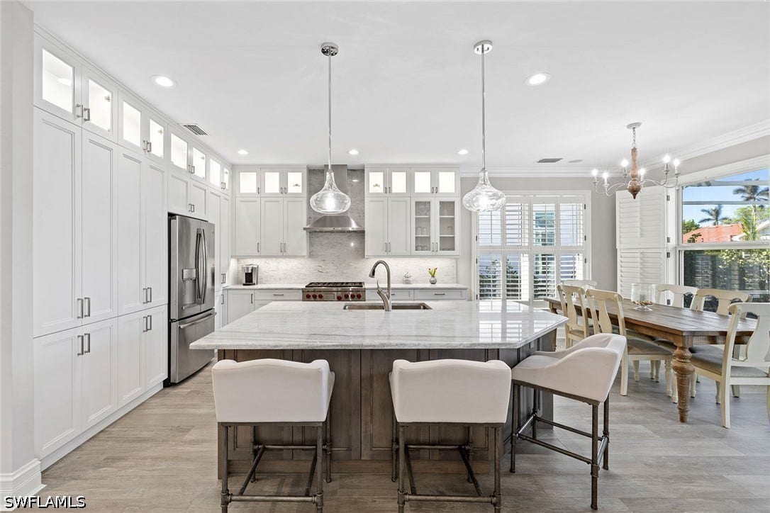 1900 Sandpiper Street, Naples, FL 34102 1900 Sandpiper Street, Naples, FL 34102