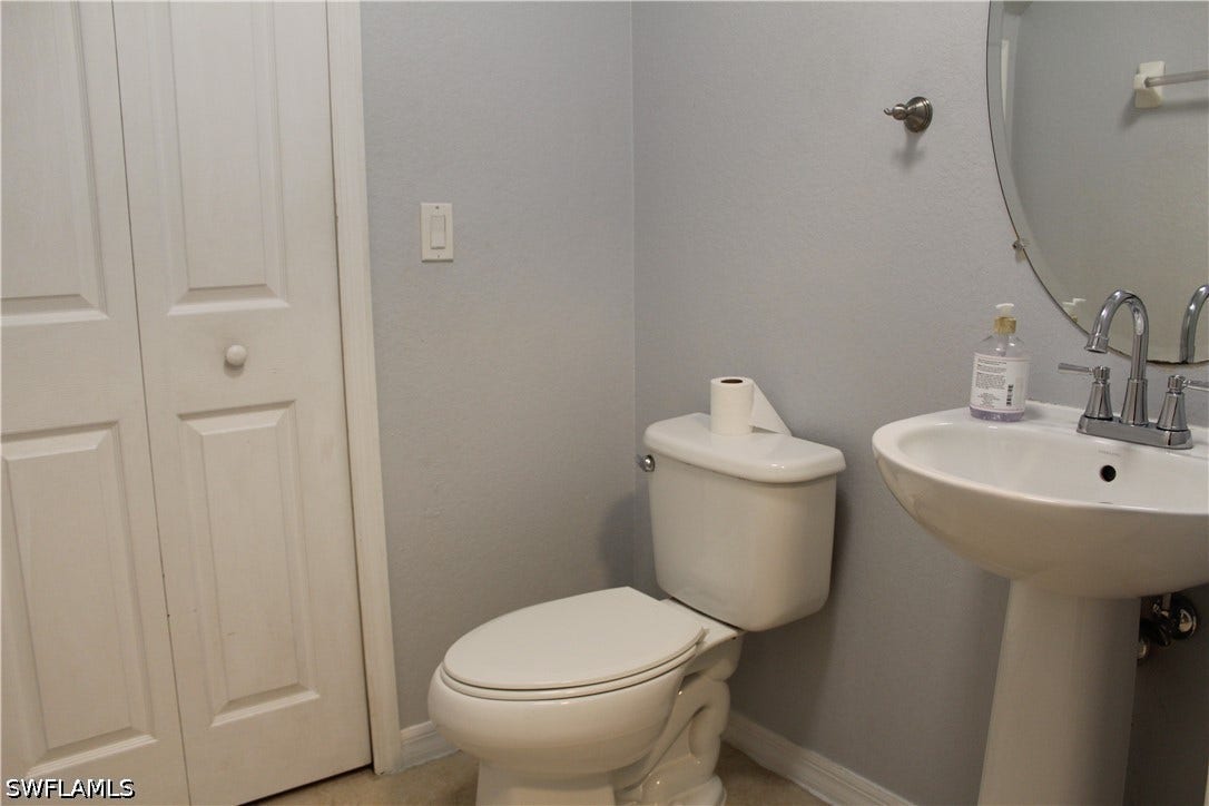 9076 Gervais Circle, #403, Naples, FL 34120