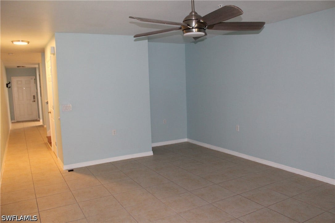 9076 Gervais Circle, #403, Naples, FL 34120