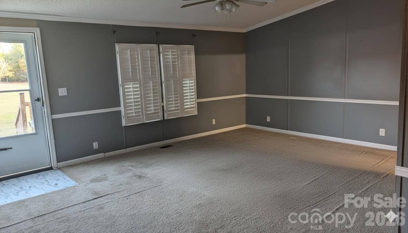 1163 Pit A Tat Road, Kershaw, SC 29067 Living room