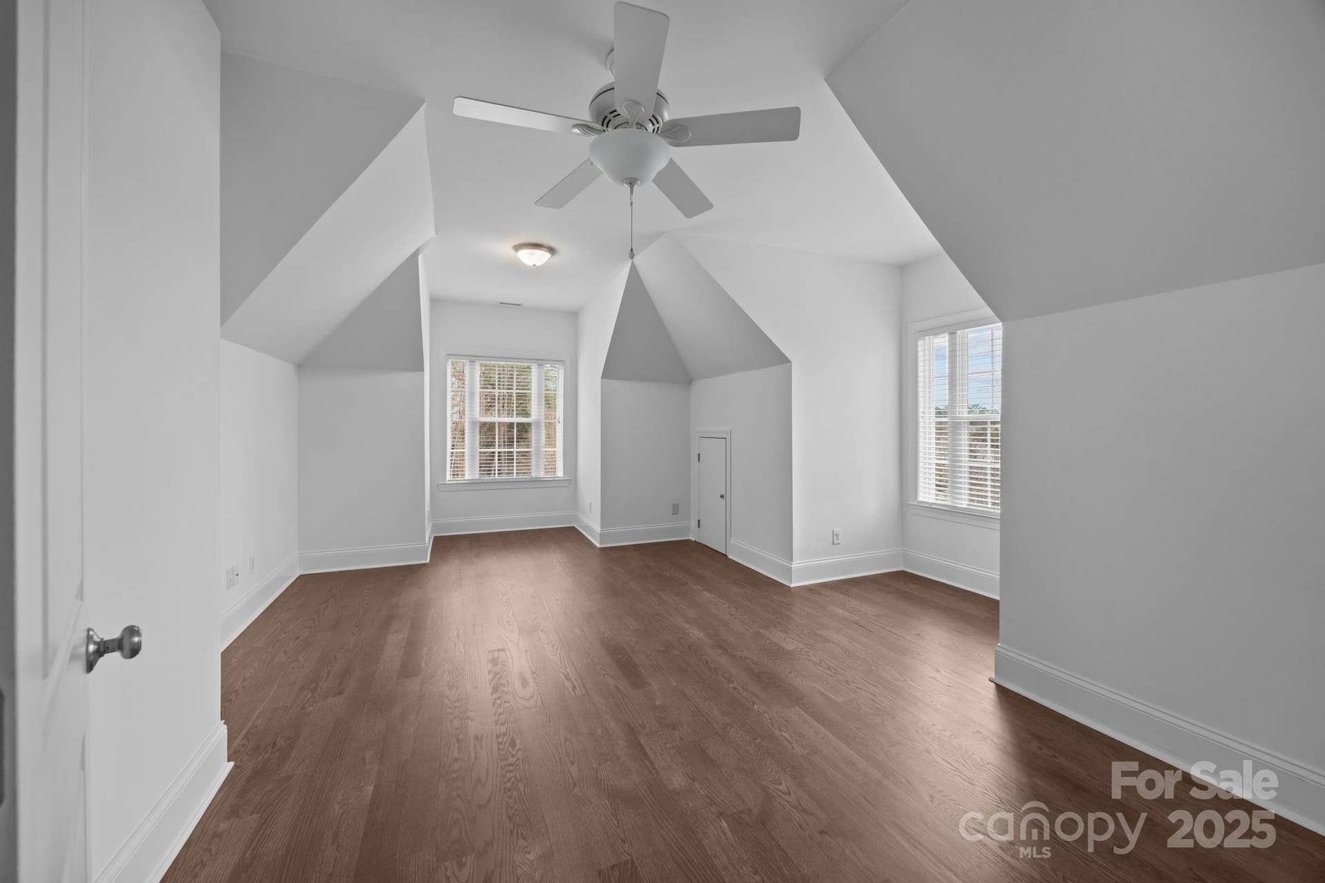 5th bedroom/bonus - 2nd floor