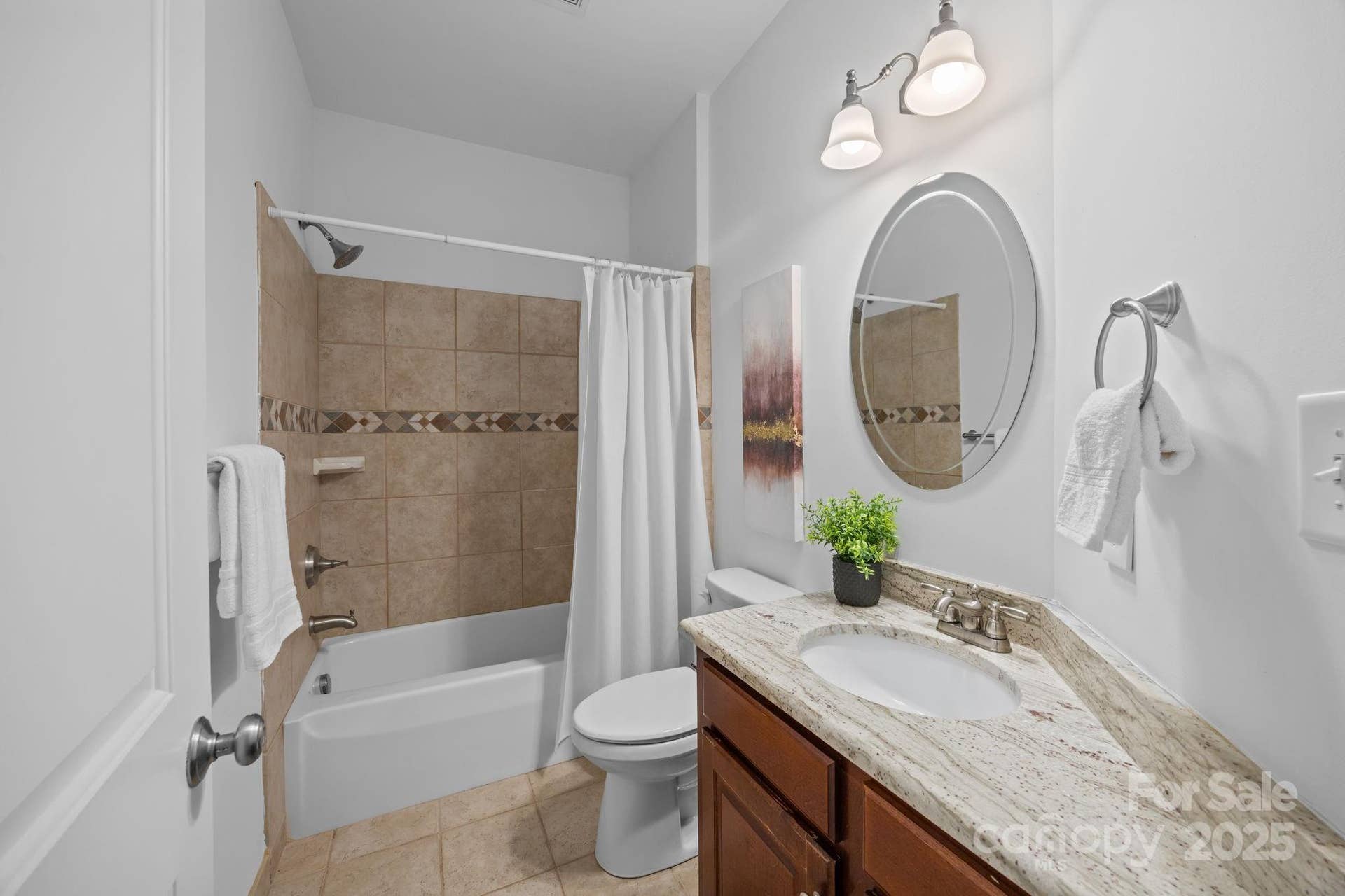 full bath/2nd floor