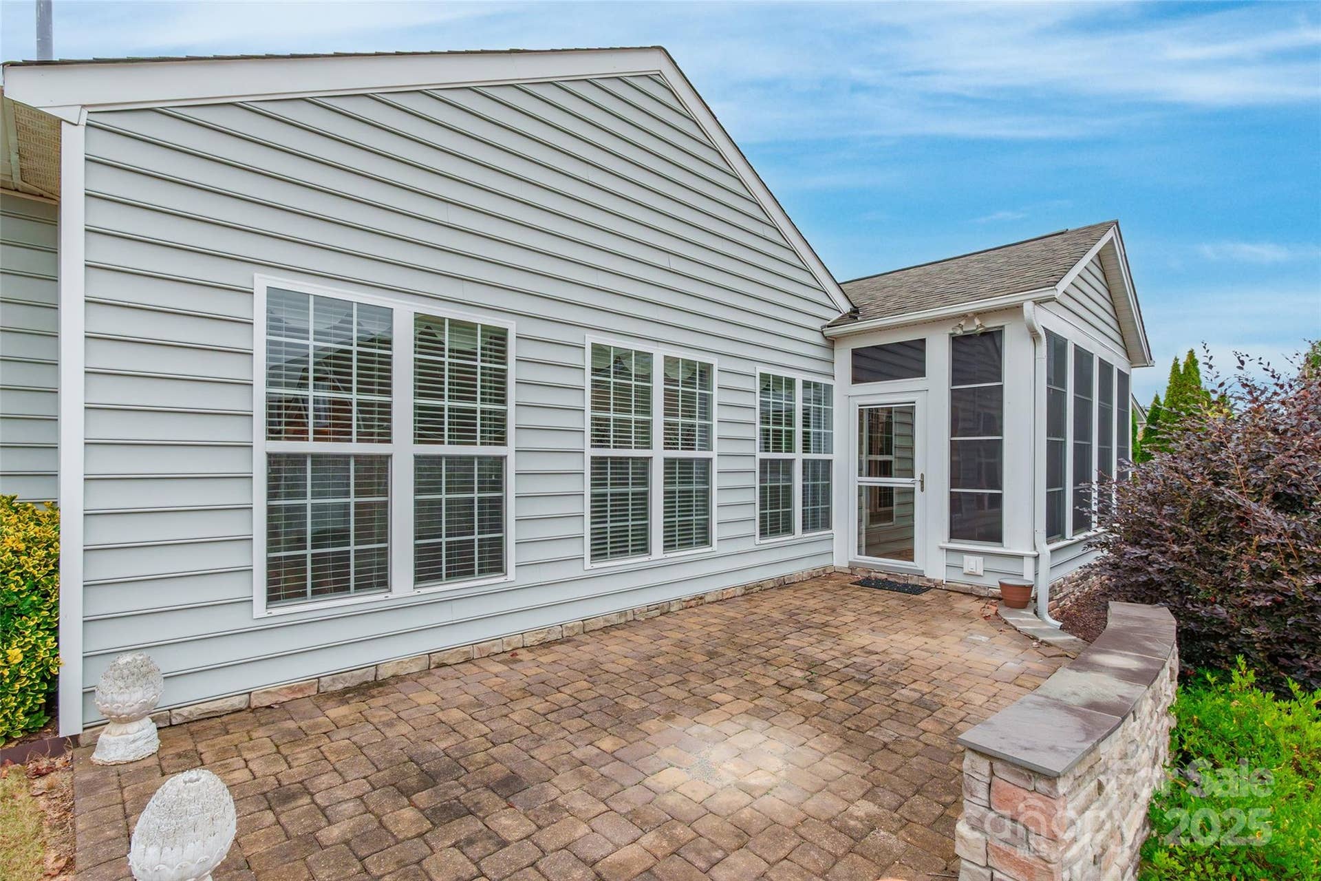 2050 Yellowstone Drive, Fort Mill, SC 29707 2050 Yellowstone Drive, Fort Mill, SC 29707