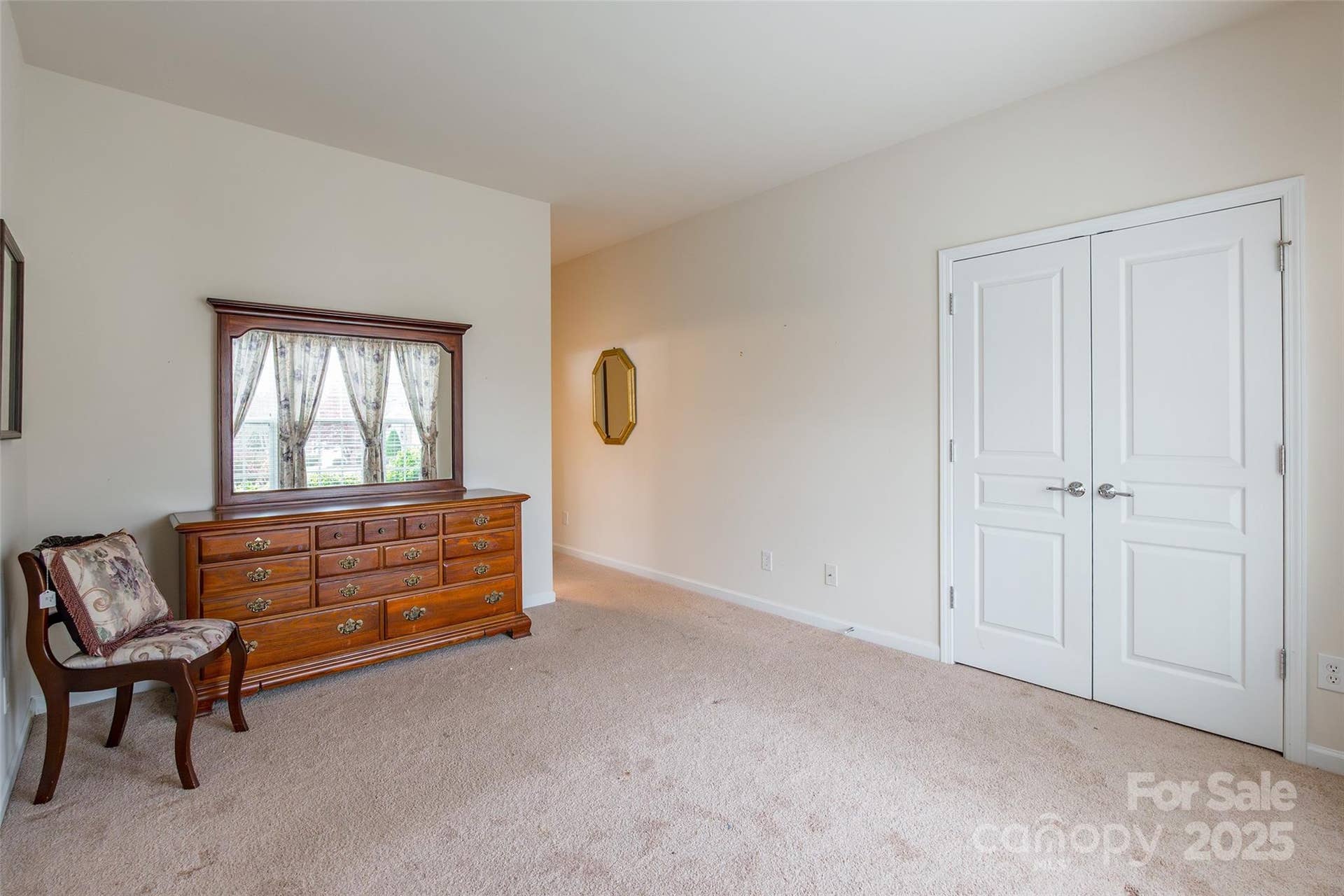 2050 Yellowstone Drive, Fort Mill, SC 29707 2050 Yellowstone Drive, Fort Mill, SC 29707