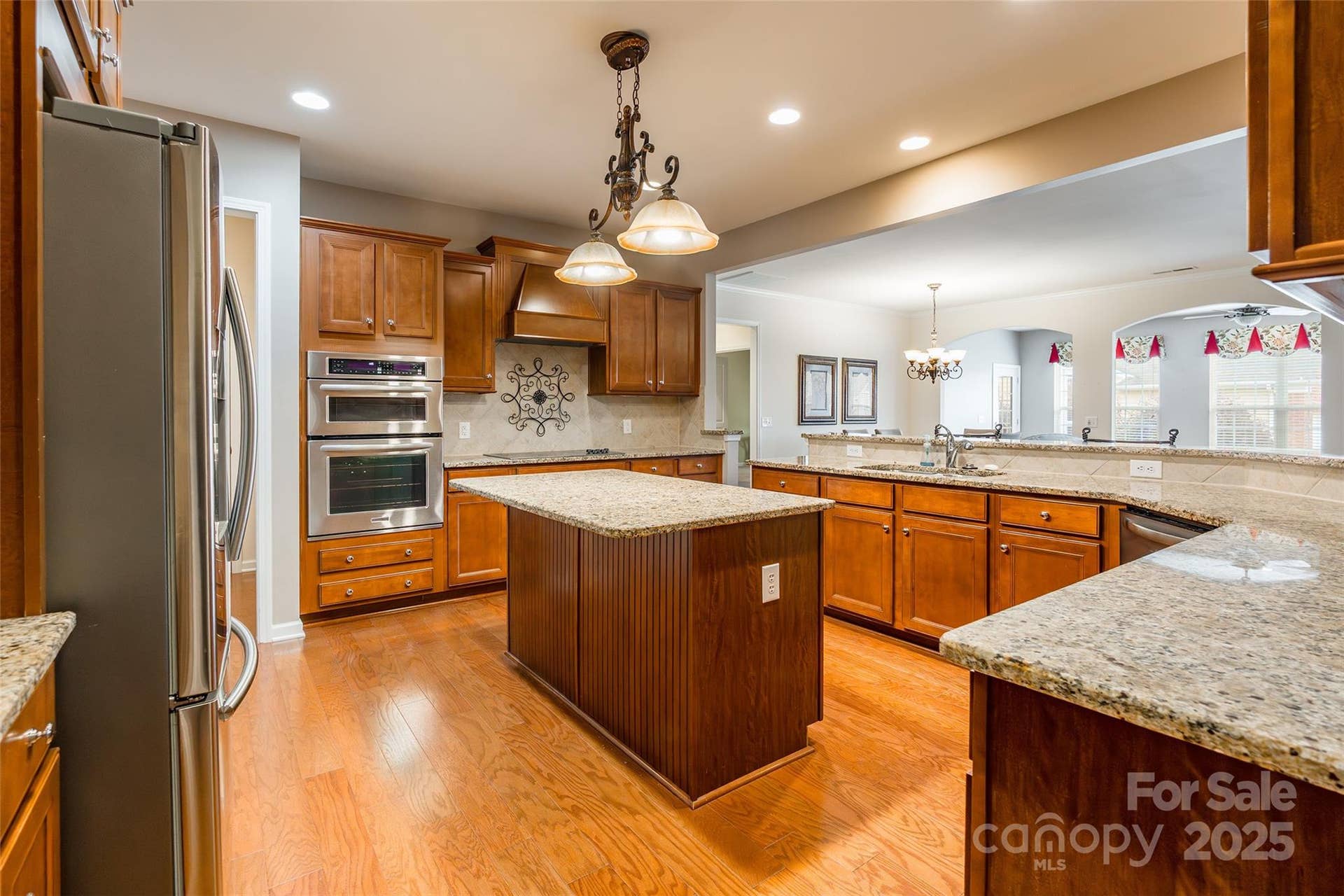 2050 Yellowstone Drive, Fort Mill, SC 29707 2050 Yellowstone Drive, Fort Mill, SC 29707