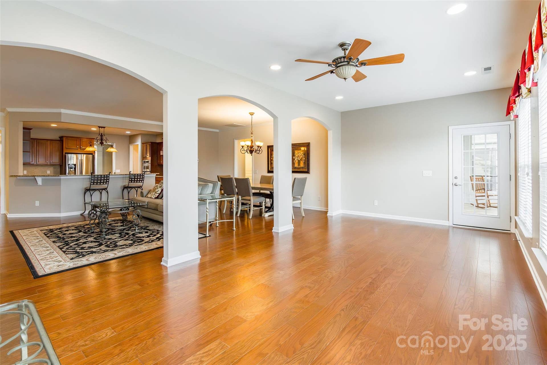 2050 Yellowstone Drive, Fort Mill, SC 29707 2050 Yellowstone Drive, Fort Mill, SC 29707