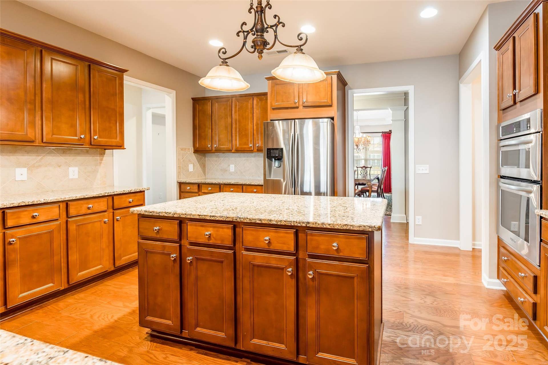 2050 Yellowstone Drive, Fort Mill, SC 29707 2050 Yellowstone Drive, Fort Mill, SC 29707