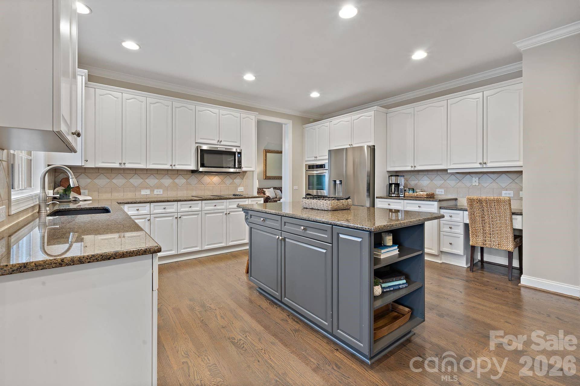 4685 Eagle Pointe Court, Denver, NC 28037