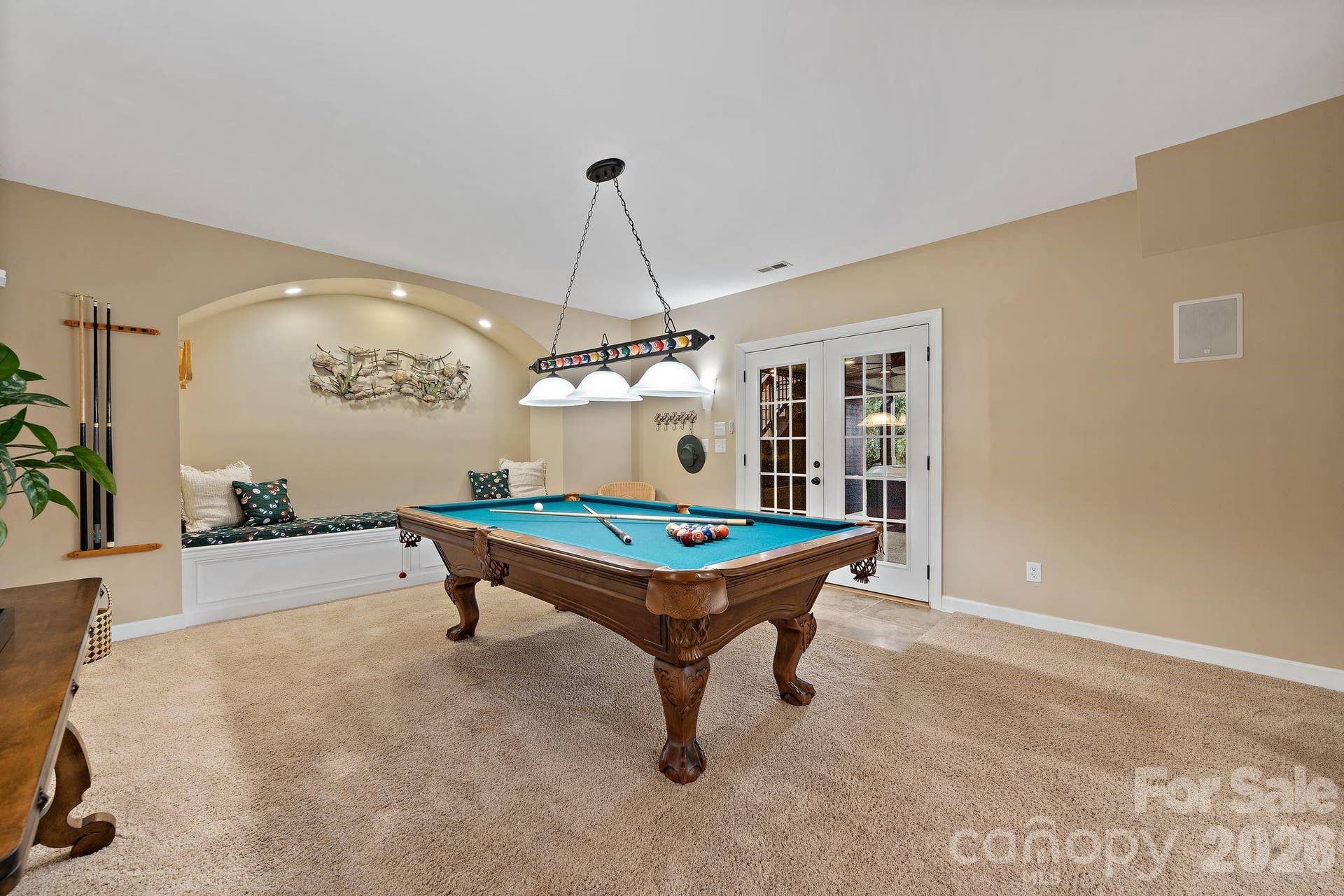 Lower level recreation room with pool table included!