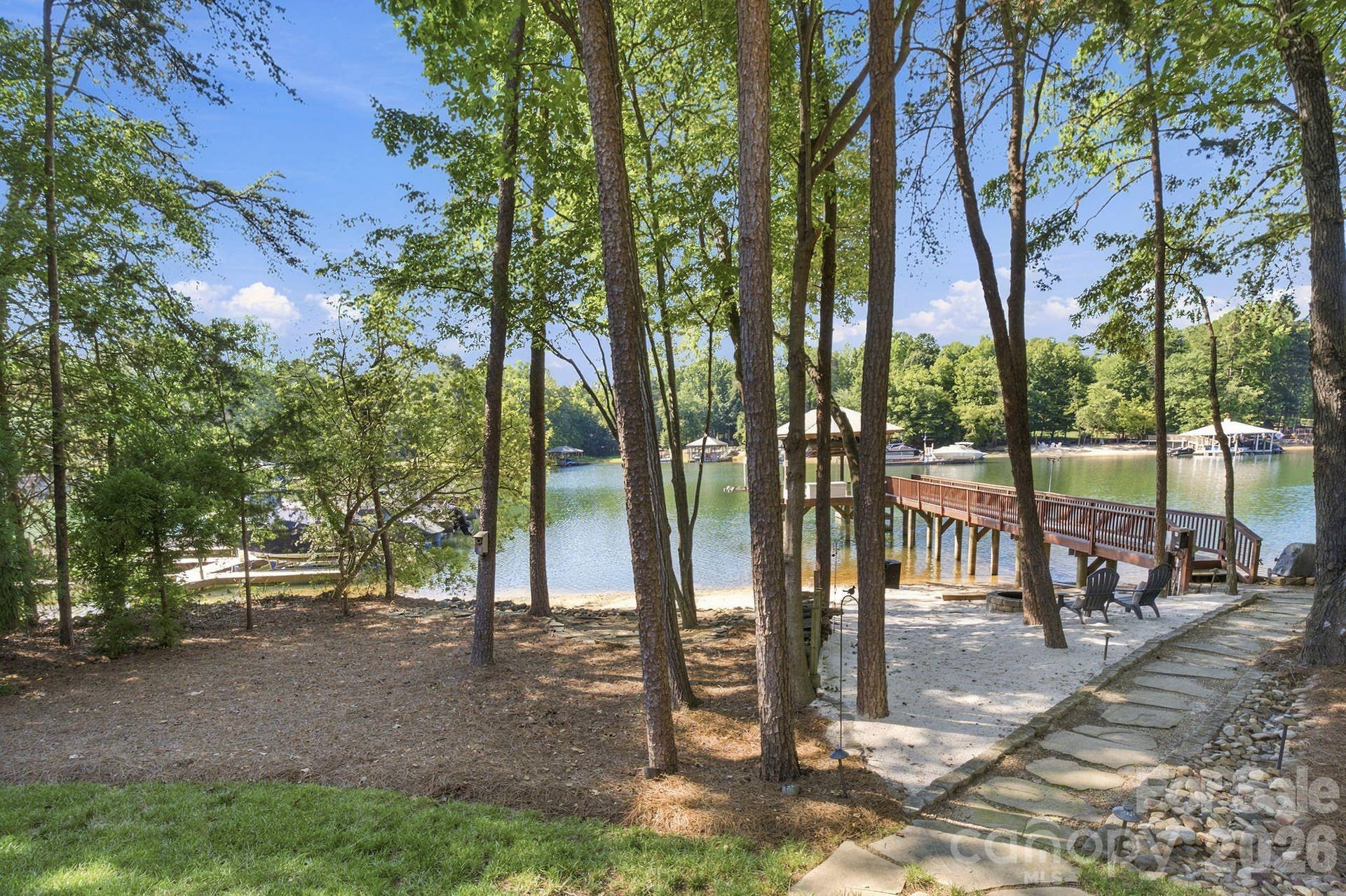 4685 Eagle Pointe Court, Denver, NC 28037