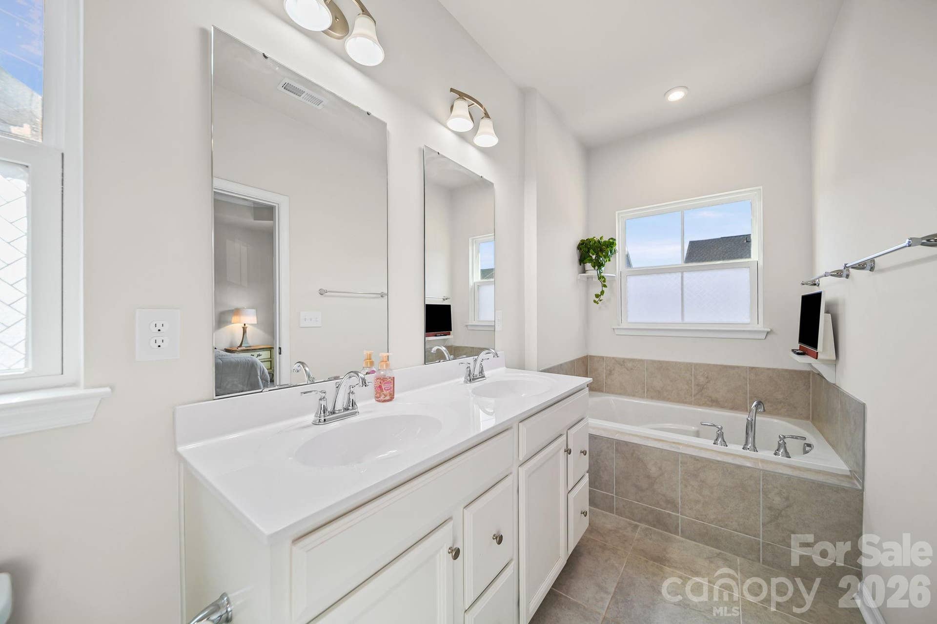 3501 Timber Mill Drive, Matthews, NC 28104