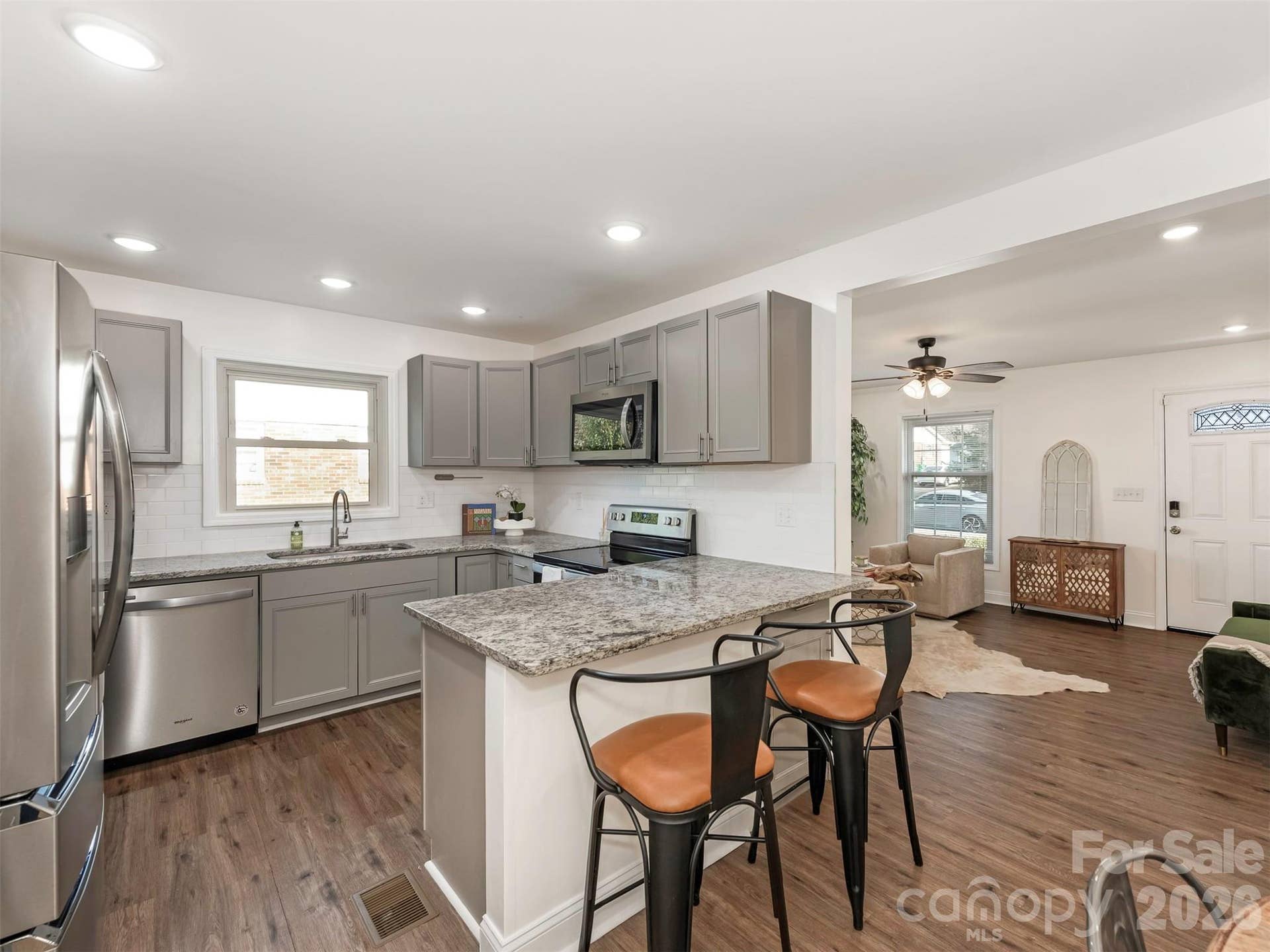 4014 Fieldcrest Road, Charlotte, NC 28217