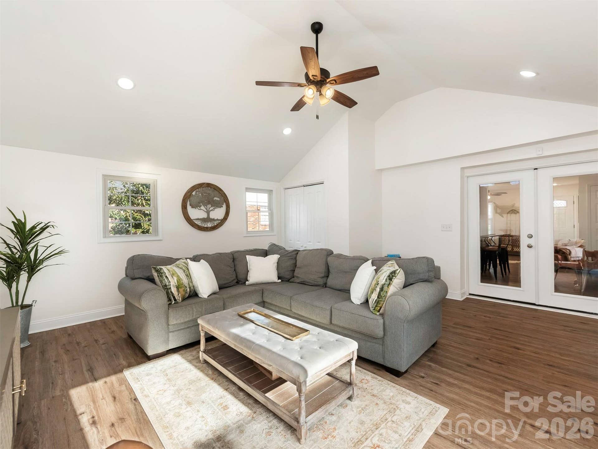 4014 Fieldcrest Road, Charlotte, NC 28217